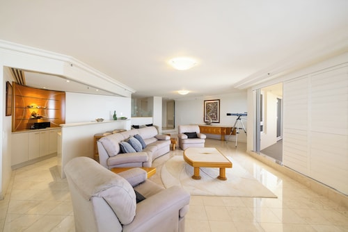 Belle Maison Apartments