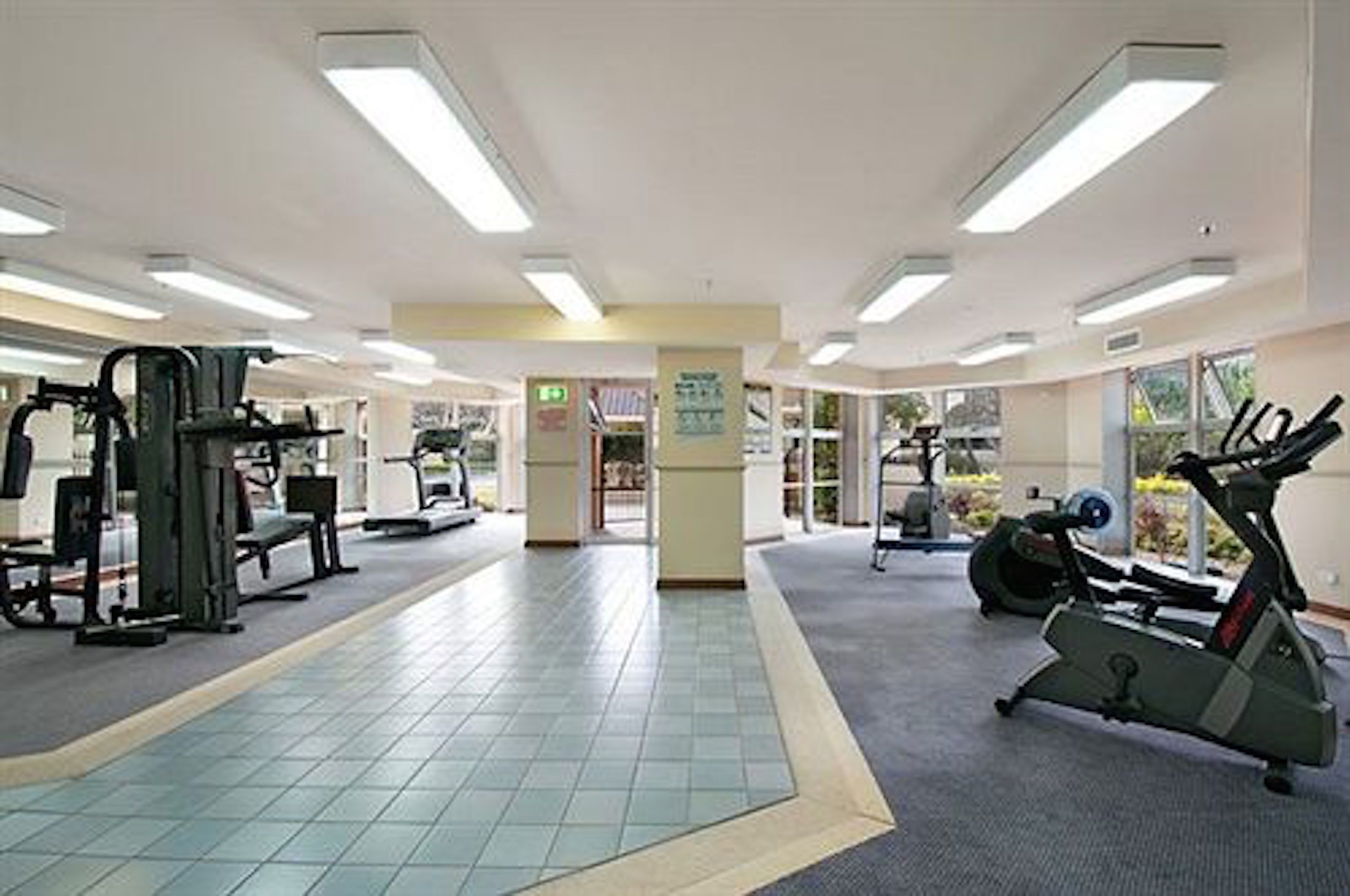 Belle Maison Apartments — image 24