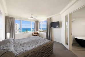 2 Bedroom Ocean View Premier Apartment | Individually decorated, individually furnished, iron/ironing board - Belle Maison Apartments (Broadbeach)