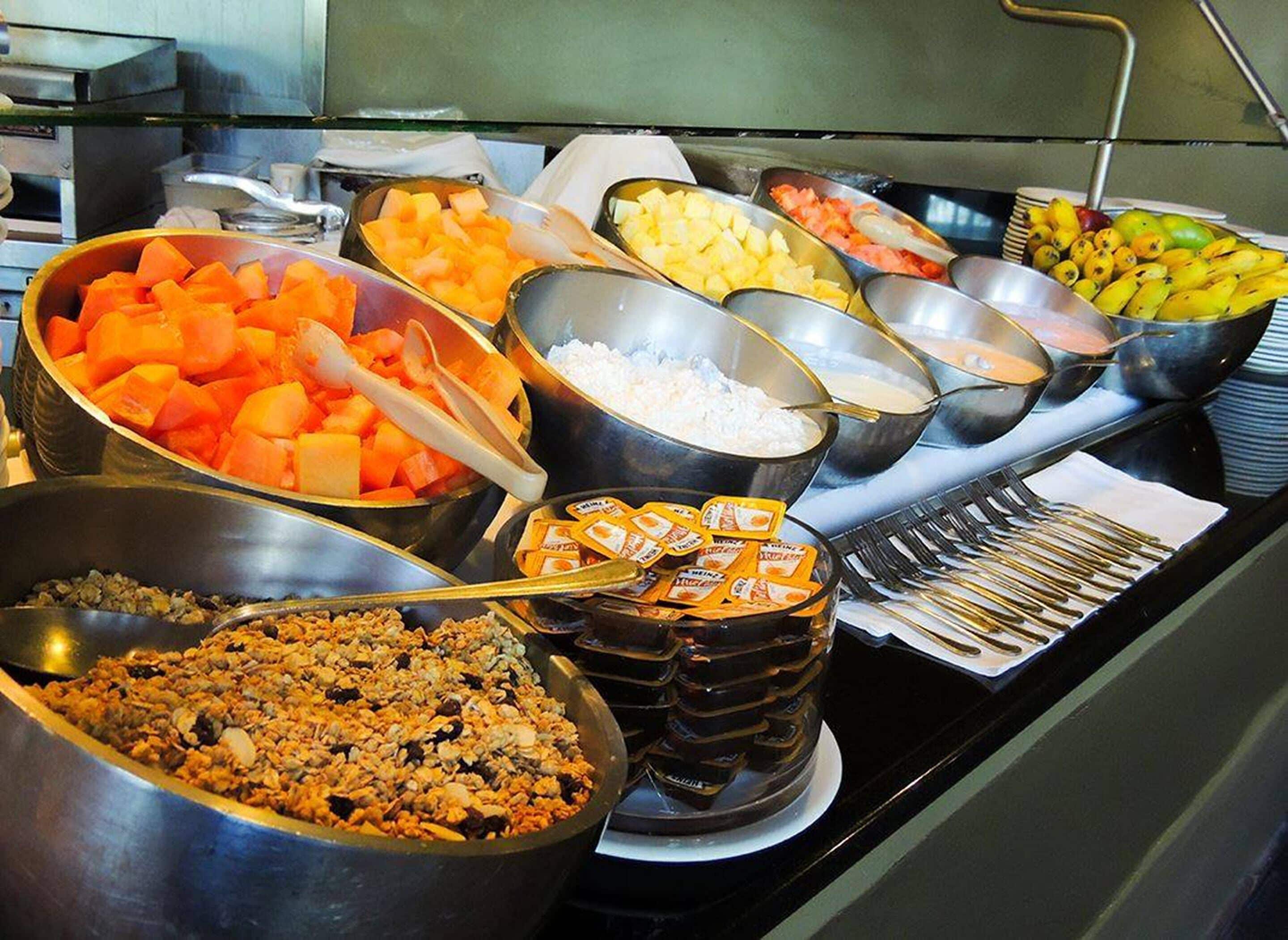 Daily buffet breakfast for a fee