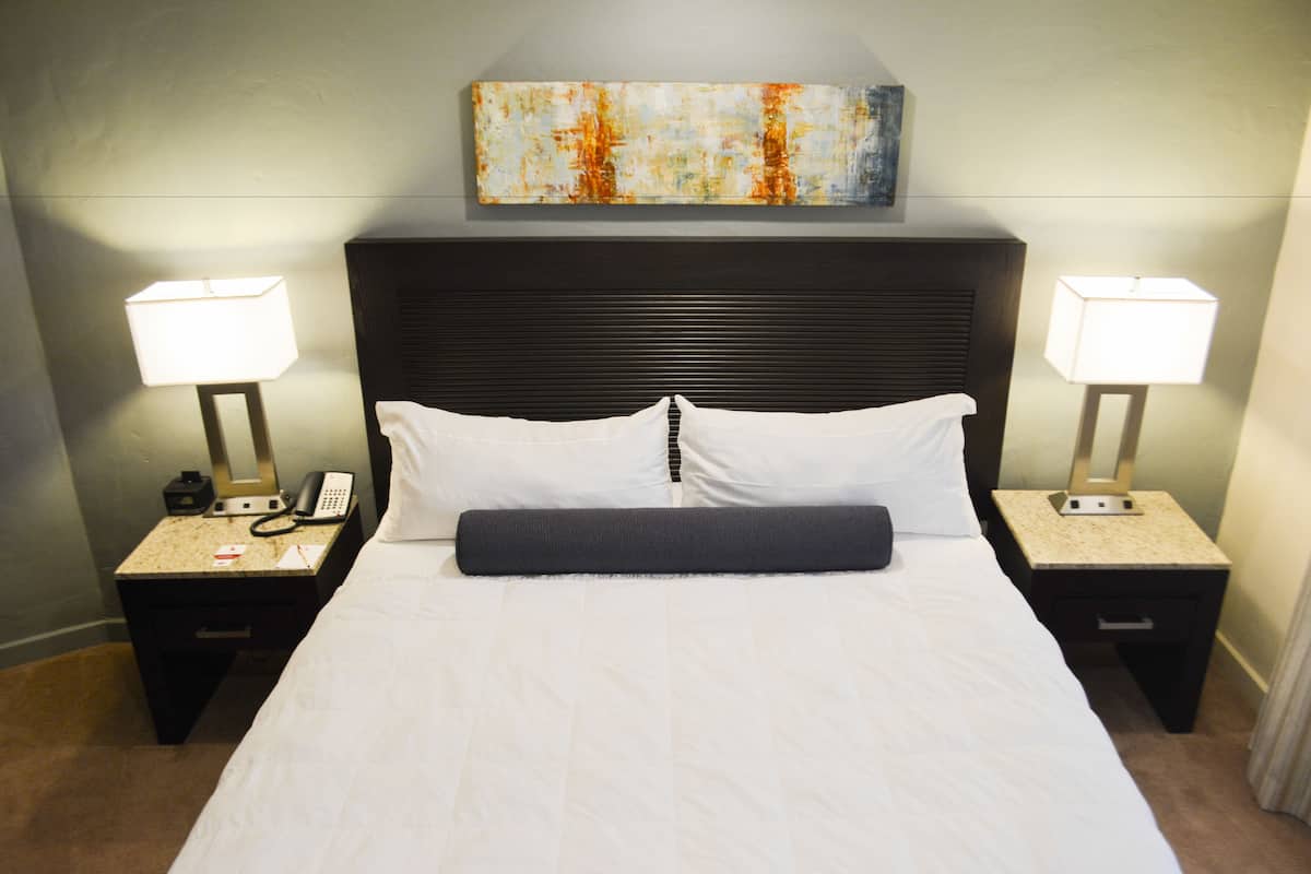 Junior Suite, 1 Bedroom | 1 bedroom, desk, laptop workspace, blackout drapes