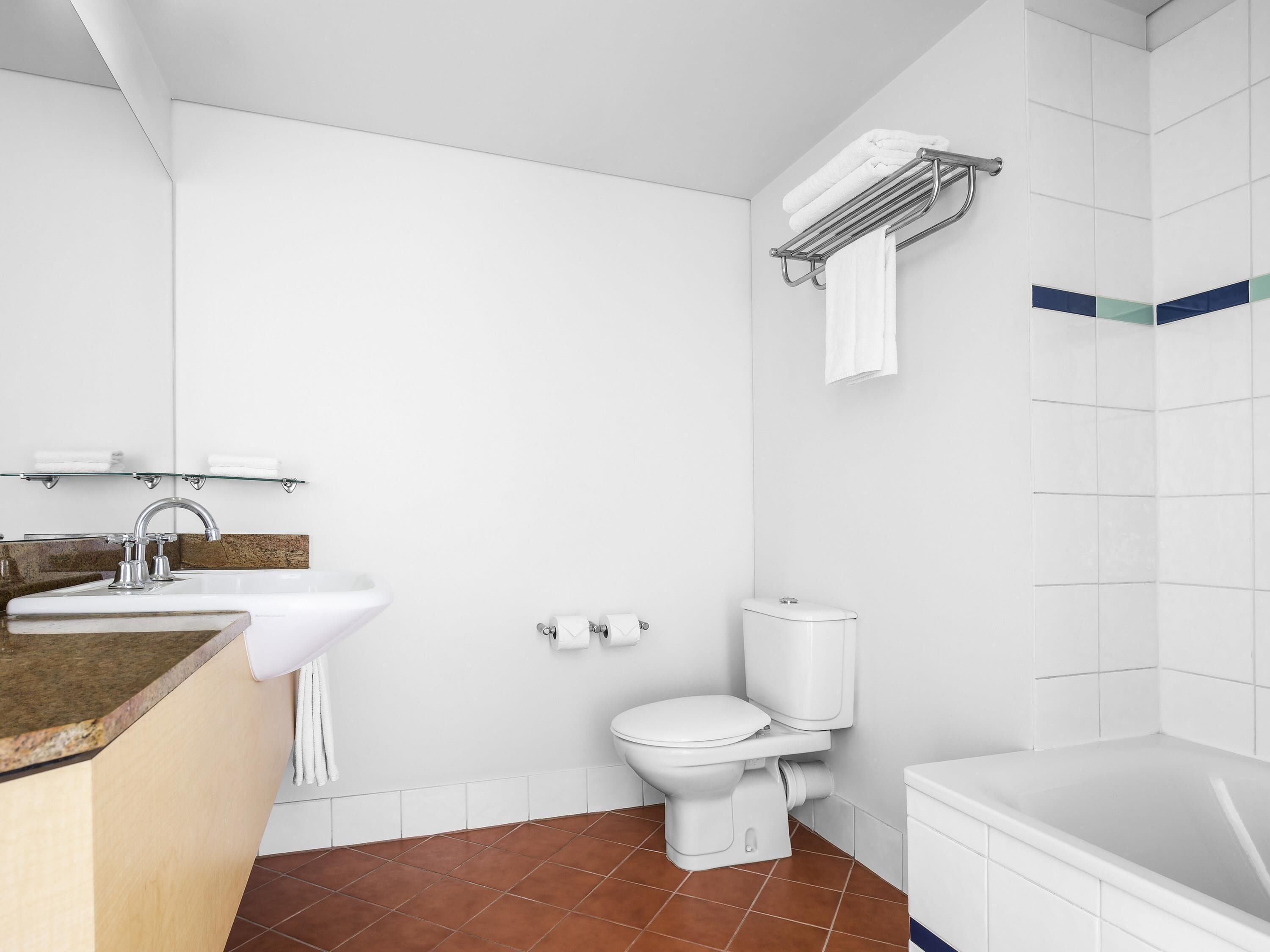 Individually decorated, individually furnished, desk, soundproofing