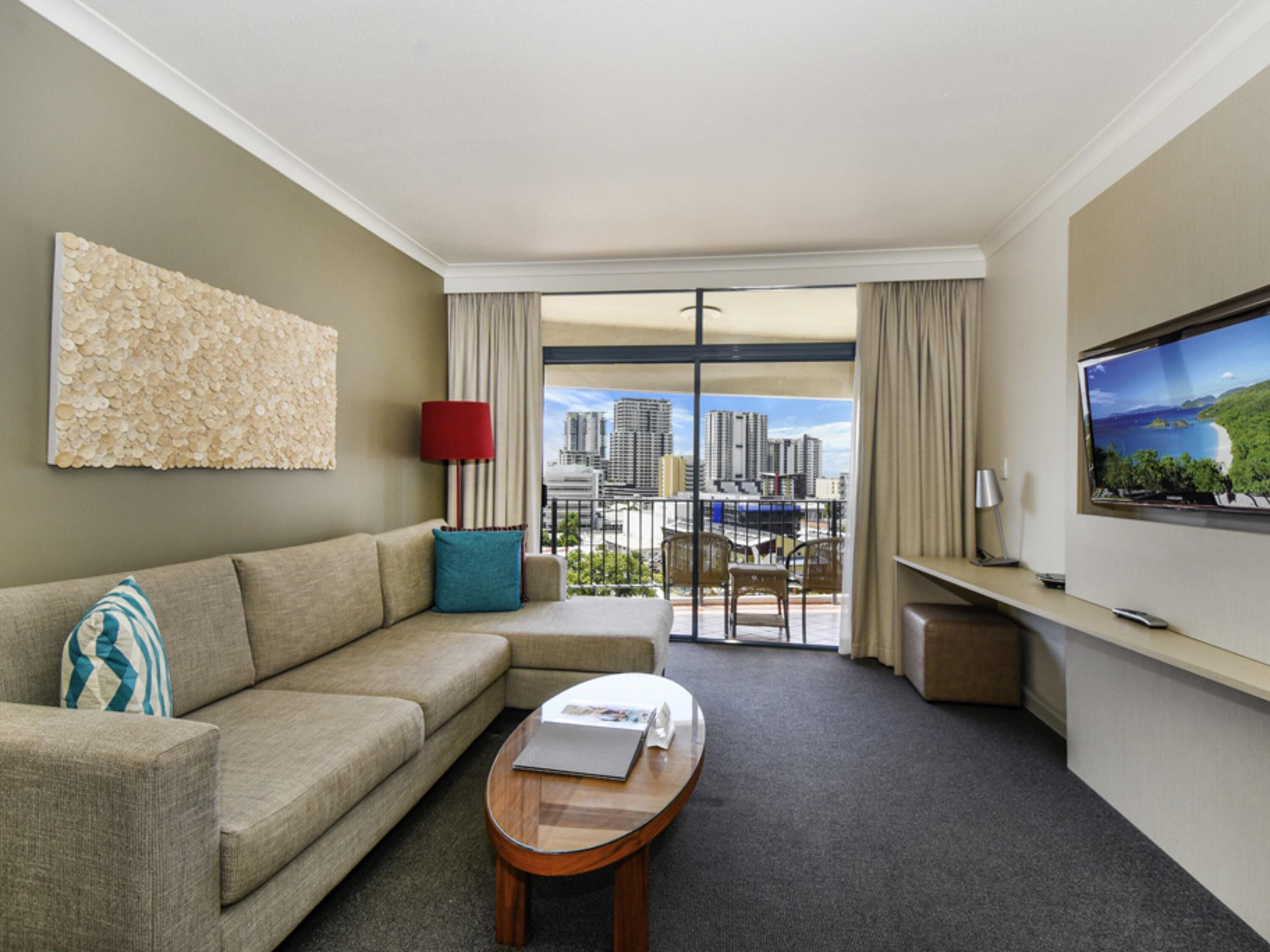 Room, 2 Bedrooms, City View (Dual Key) | Individually decorated, individually furnished, desk, soundproofing
