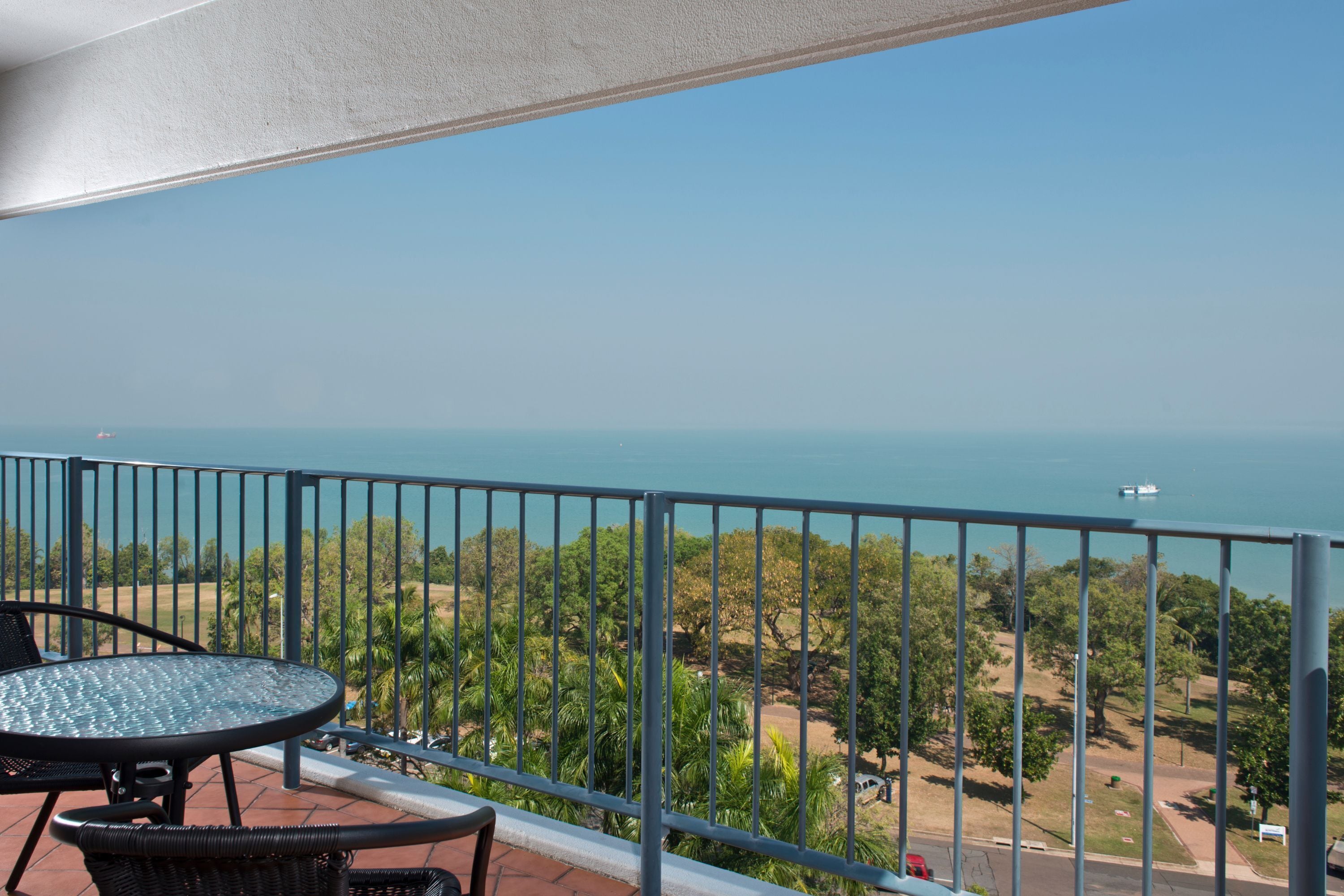 penthouse (apartment) | individually decorated, individually furnished, desk, soundproofing