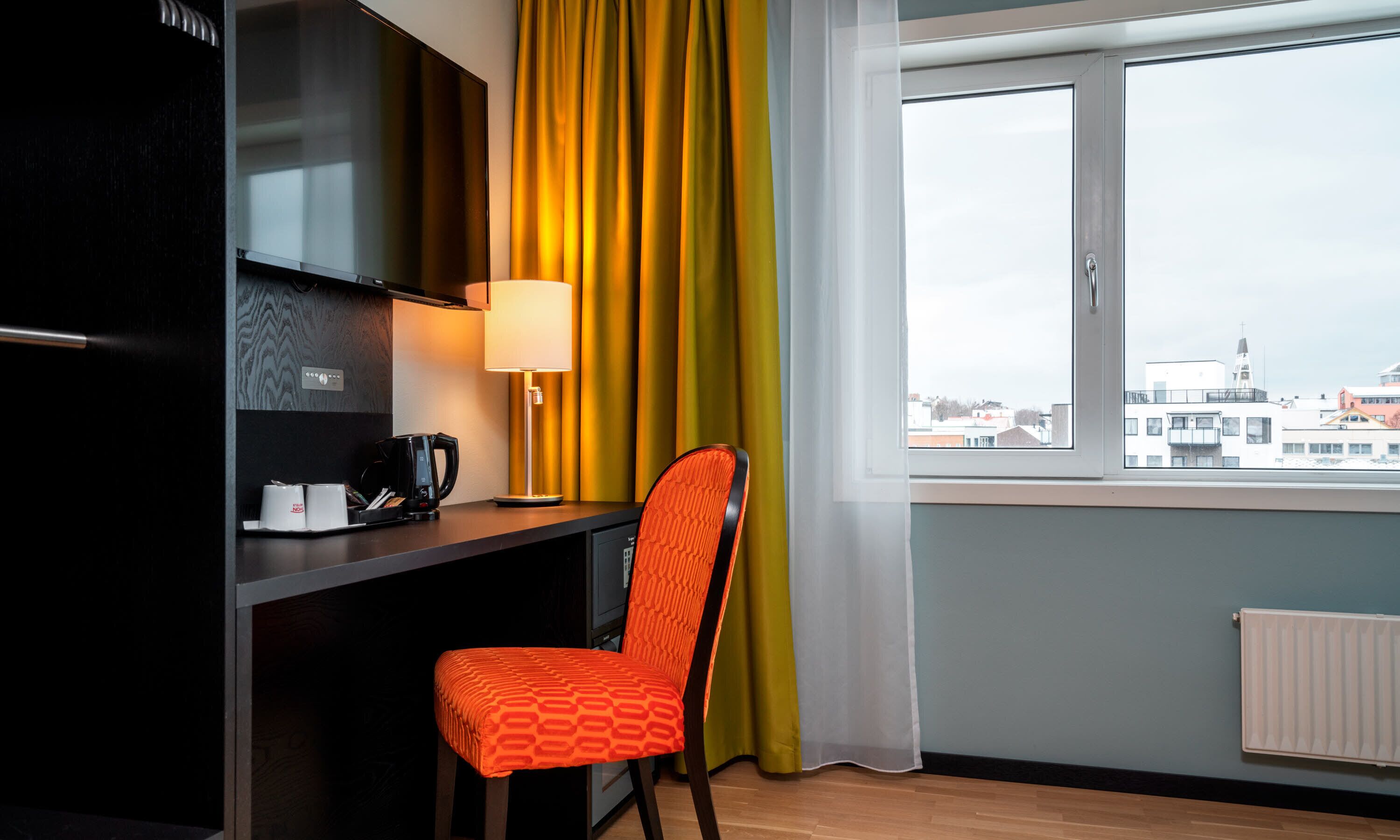 room, accessible | 1 bedroom, minibar, desk, soundproofing