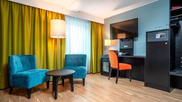 Dobbeltrom – standard, ikke-røyk | Oppholdsområde | TV og filmkjøp