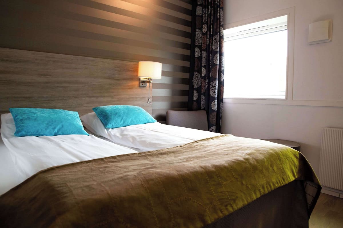 Single Room, Non Smoking (Compact) | Desk, laptop workspace, iron/ironing board, free WiFi