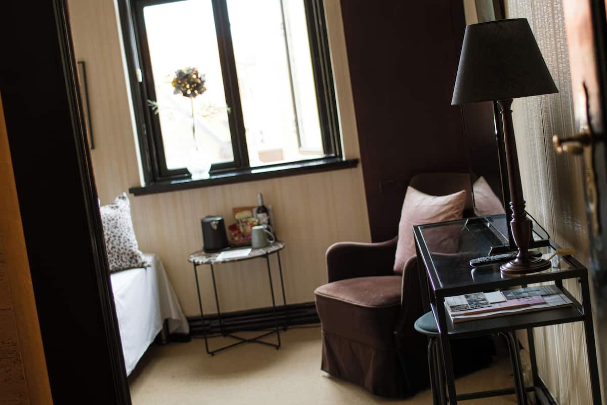 Superior Single Room
