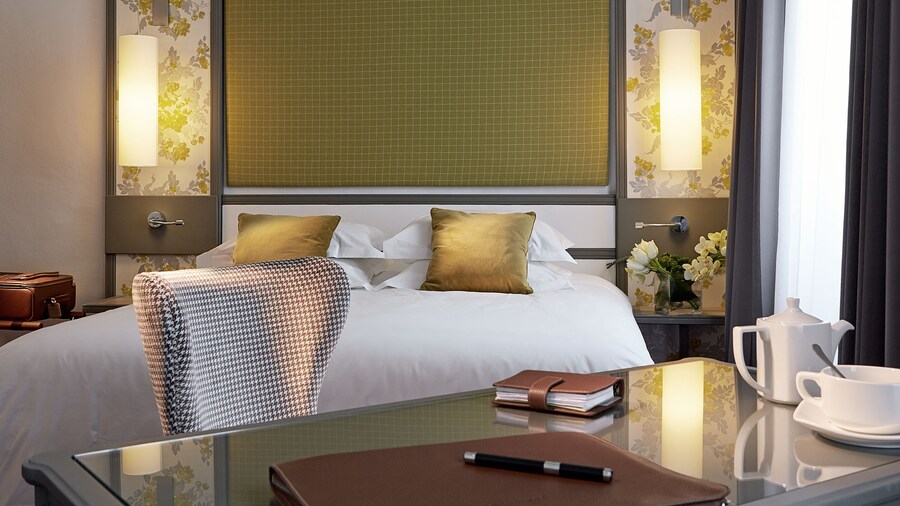 Hotel America