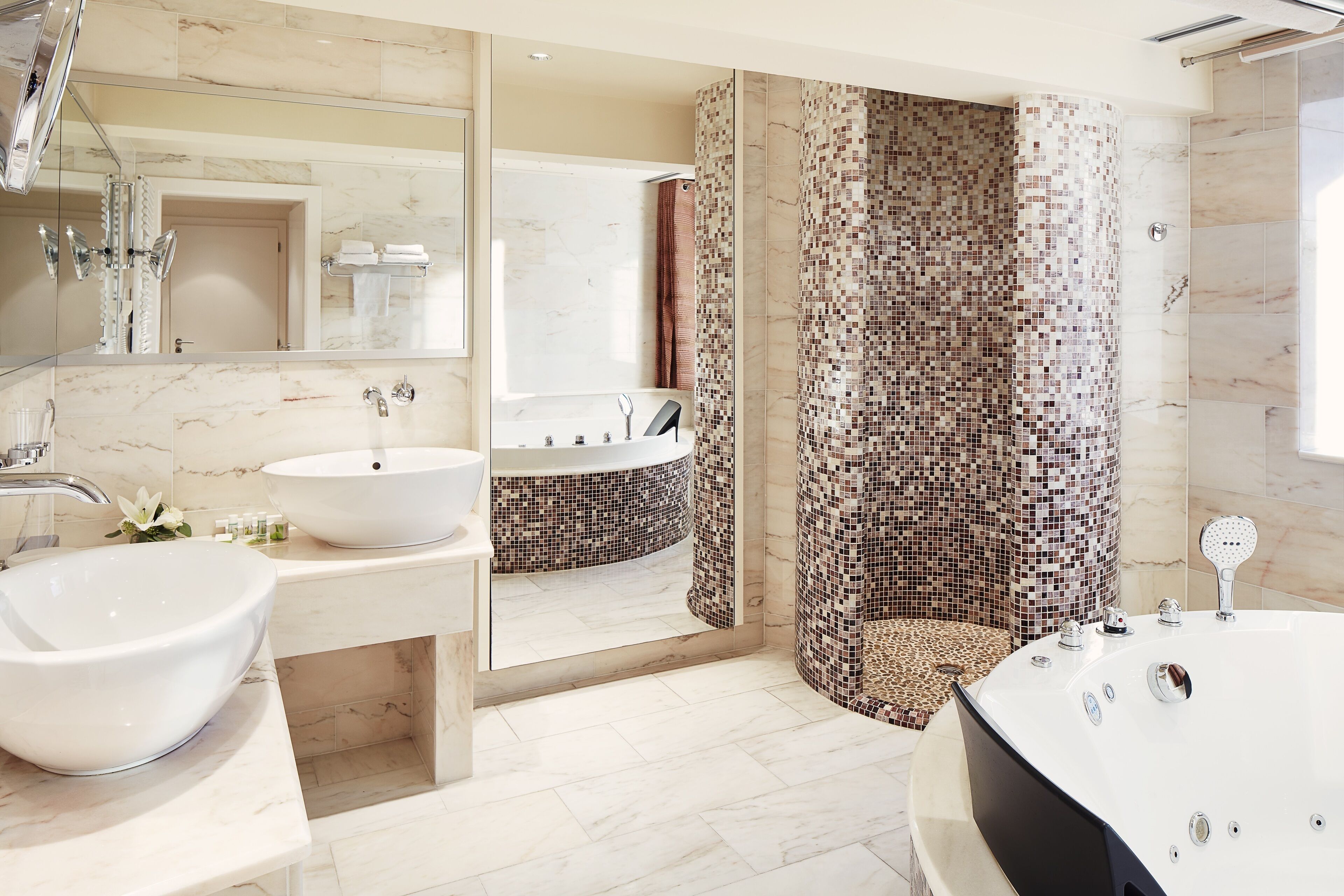 apartment | bathroom | free toiletries, hair dryer, towels