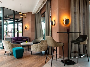 Bar lounge