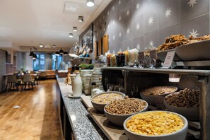 Déjeuner gratuit tous les jours