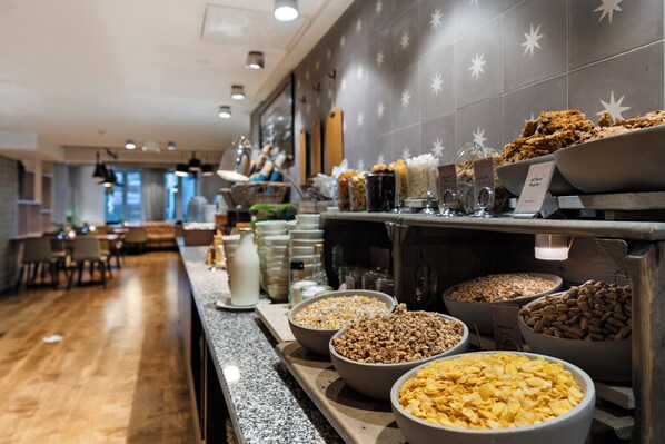 Gratis frukost varje dag 