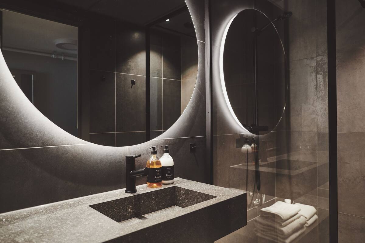 free toiletries, hair dryer, towels