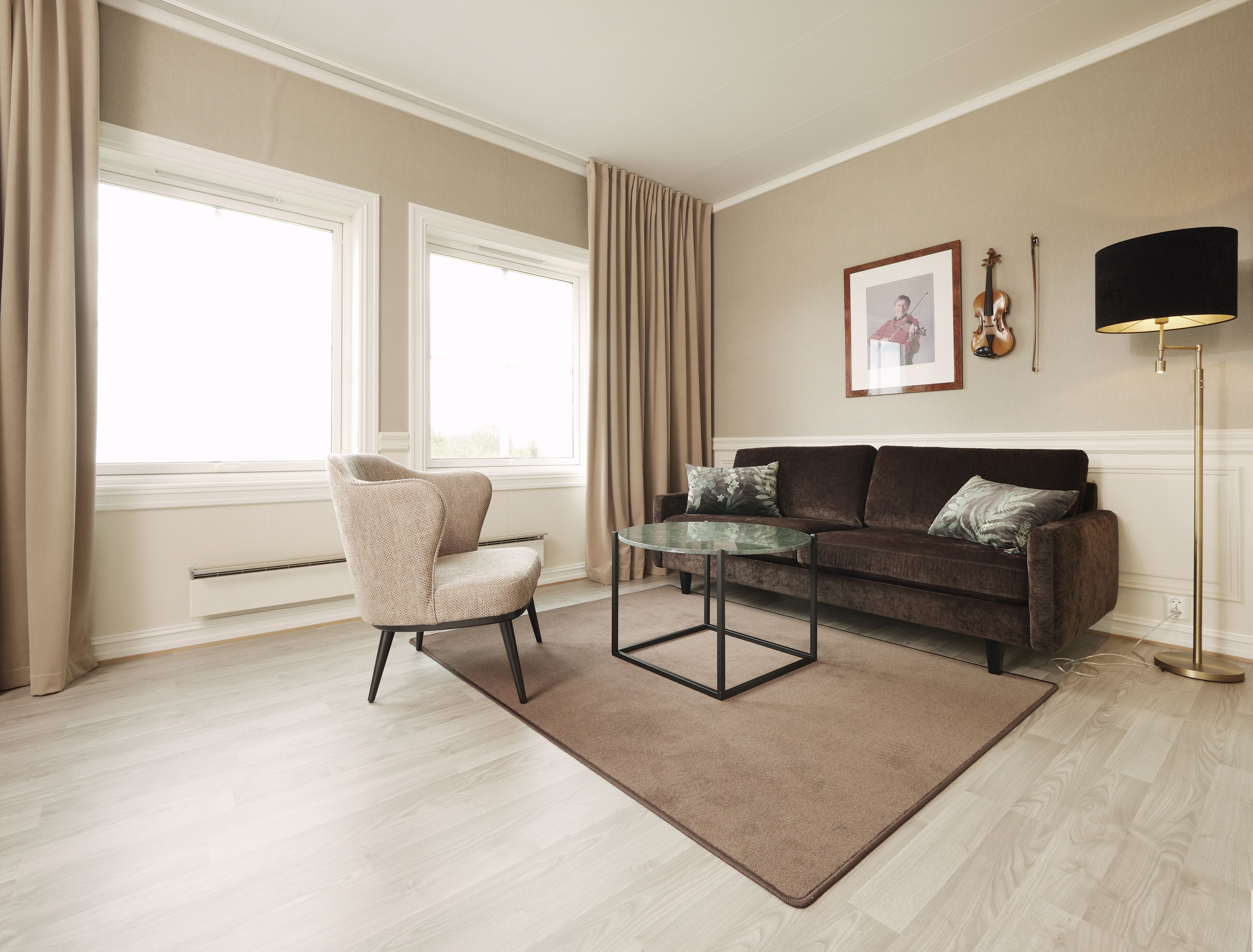 junior suite | premium bedding, desk, iron/ironing board, rollaway beds