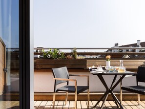 Habitació executiva, 1 llit doble | 1 dormitori, minibar, caixa forta a l'habitació i escriptori 
