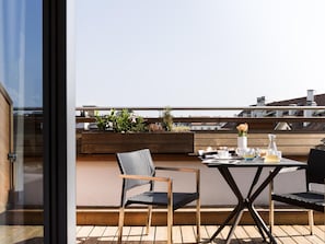 Habitació executiva, 1 llit doble | 1 dormitori, minibar, caixa forta a l'habitació i escriptori