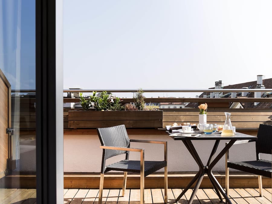 Down duvets, minibar, in-room safe, desk