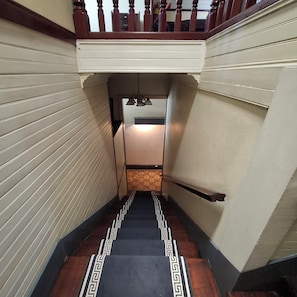 Kiến trúc tòa nhà