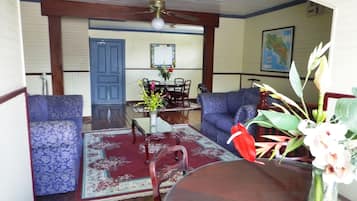 Télévision LCD de 37 pouces avec chaßnes par cùble, télévision