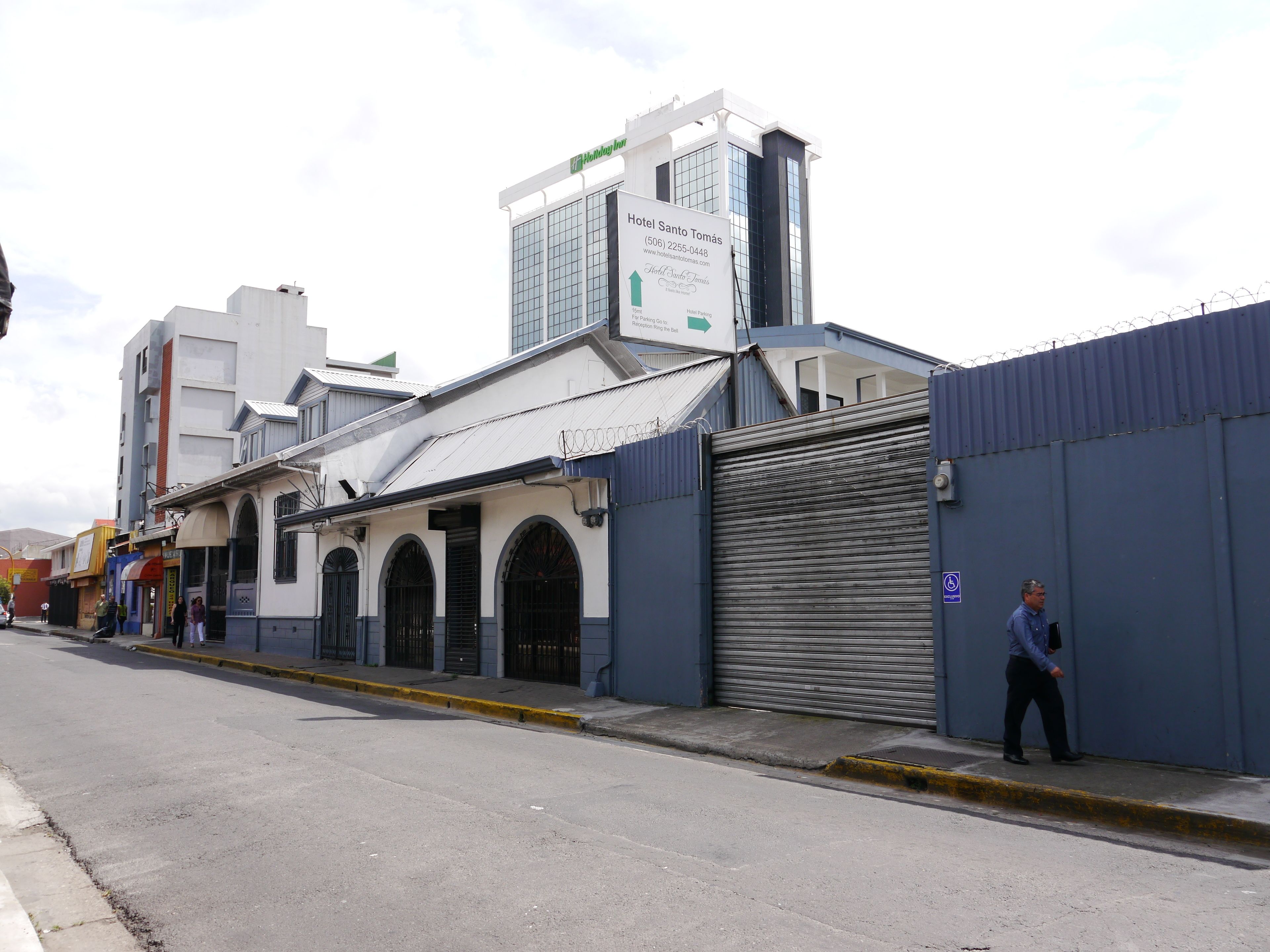 Photo - Hotel Santo Tomas / Historical Property