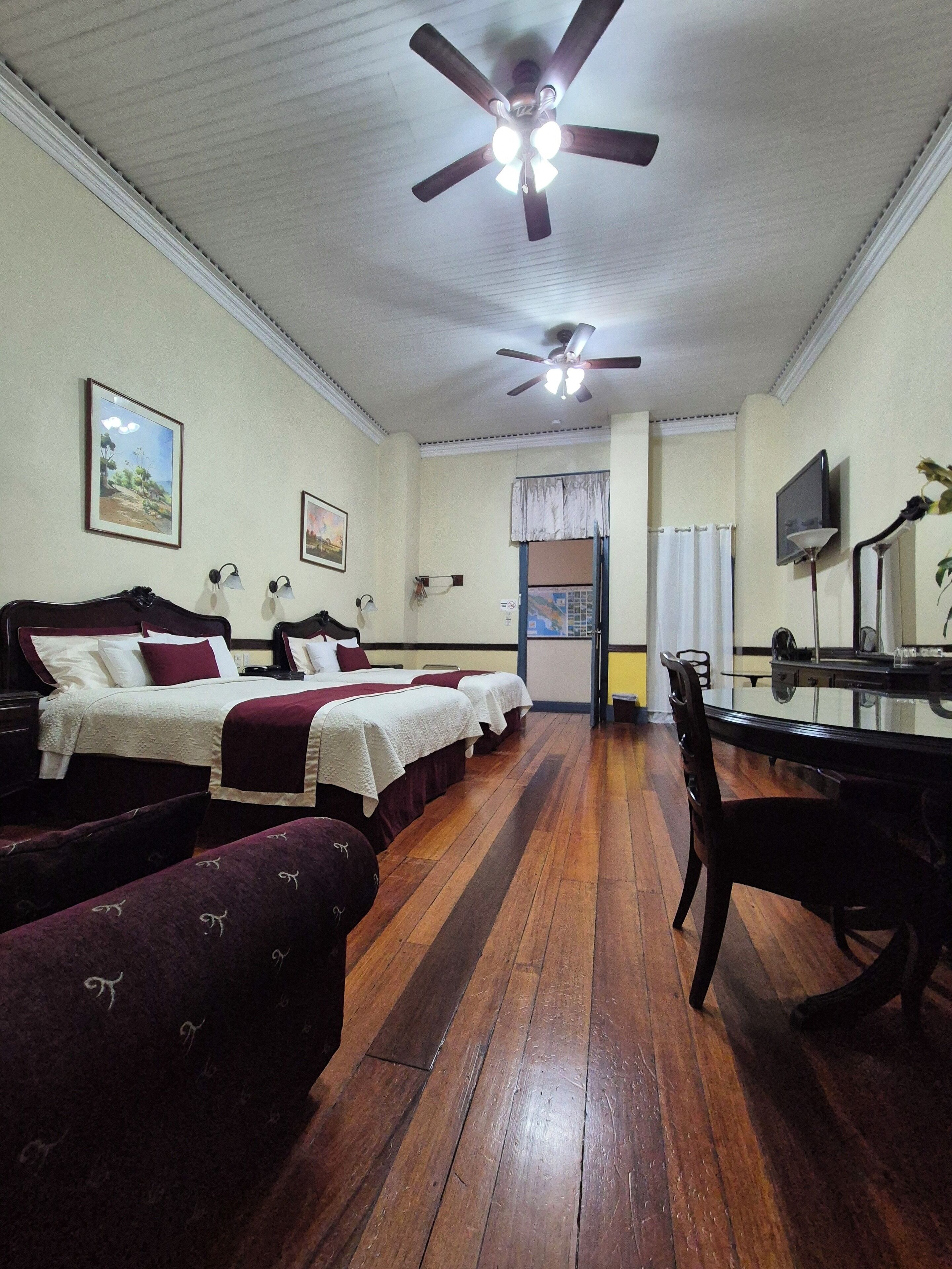 Photo - Hotel Santo Tomas / Historical Property