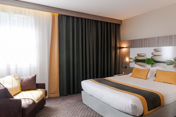 이탈리아 프레떼 시트, 고급 침구, 미니바, 객실 내 금고