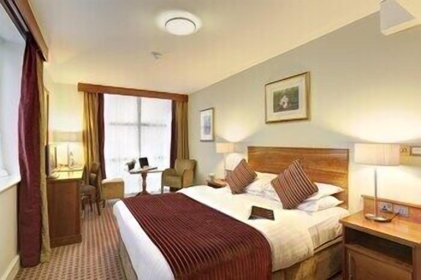 Premium bedding, Select Comfort beds, in-room safe, desk