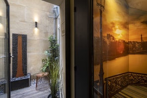 Kamar Double Tradisional | Teras/patio