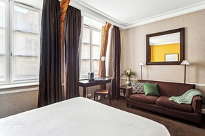 Junior Suite | 2 bedrooms, premium bedding, free minibar, in-room safe