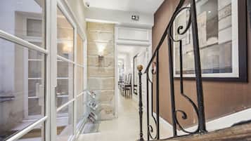 Vestibule