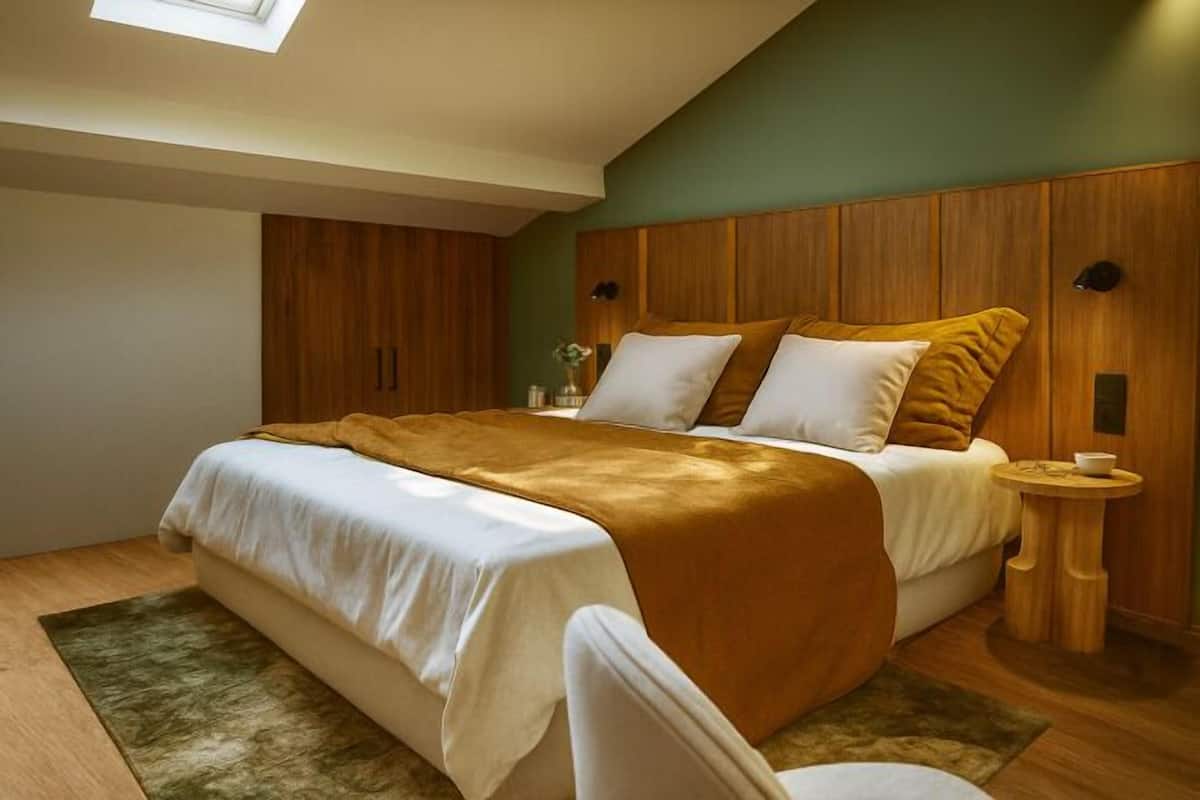 Ropa de cama de alta calidad, camas Select Comfort y minibar