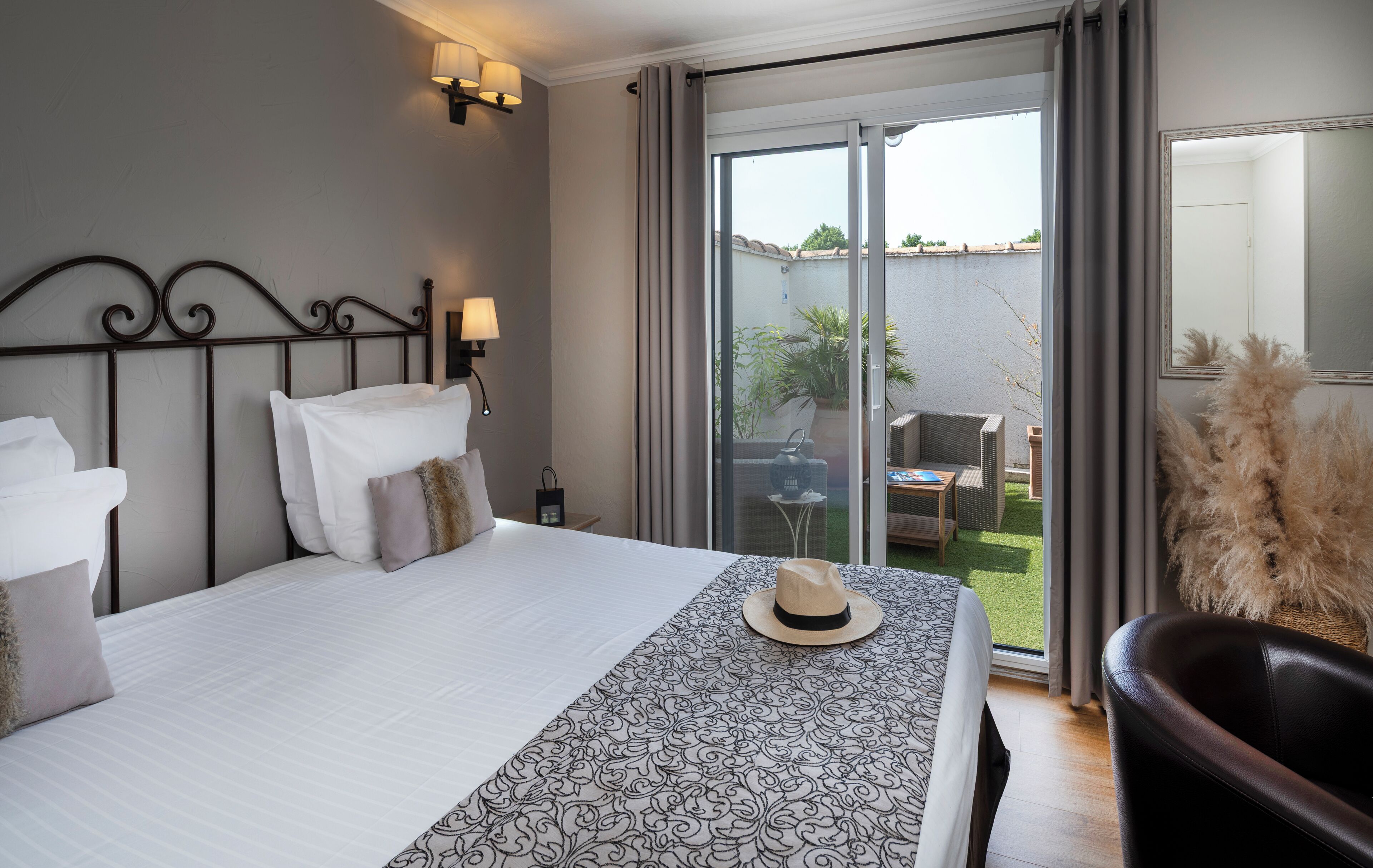 privilege room terrace | 1 bedroom, premium bedding, select comfort beds, minibar
