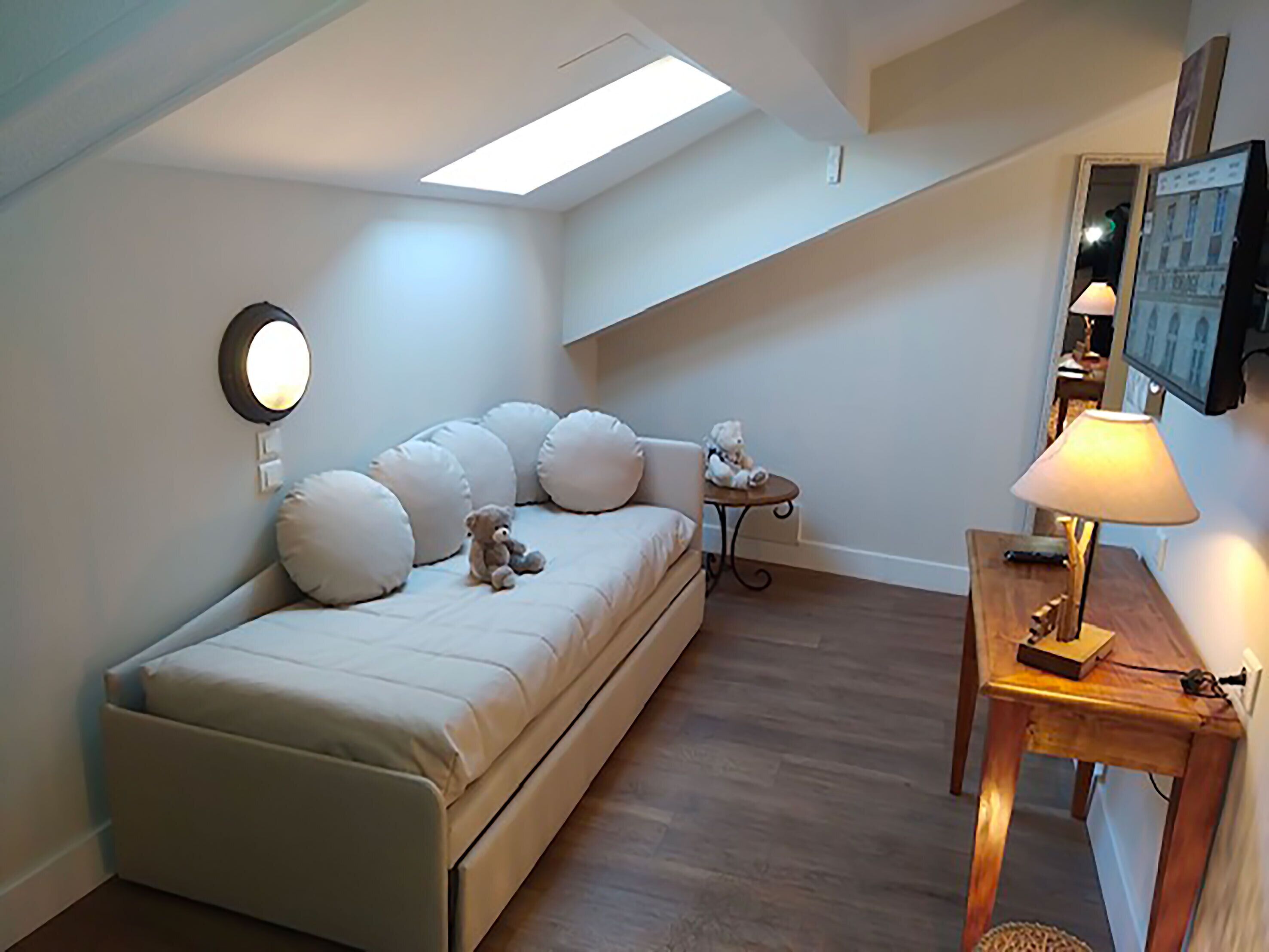 suite | 1 bedroom, premium bedding, select comfort beds, minibar