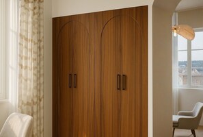 Premium bedding, Select Comfort beds, minibar, in-room safe - Hotel de l'Horloge (Avignon)