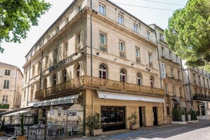 Fachada da propriedade