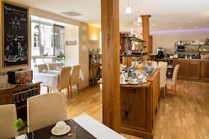 Daily buffet breakfast (EUR 20 per person)