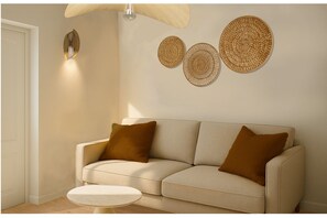 Suite, 2 chambres, terrasse | Coin séjour