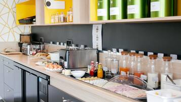 Petit déjeuner buffet compris tous les jours