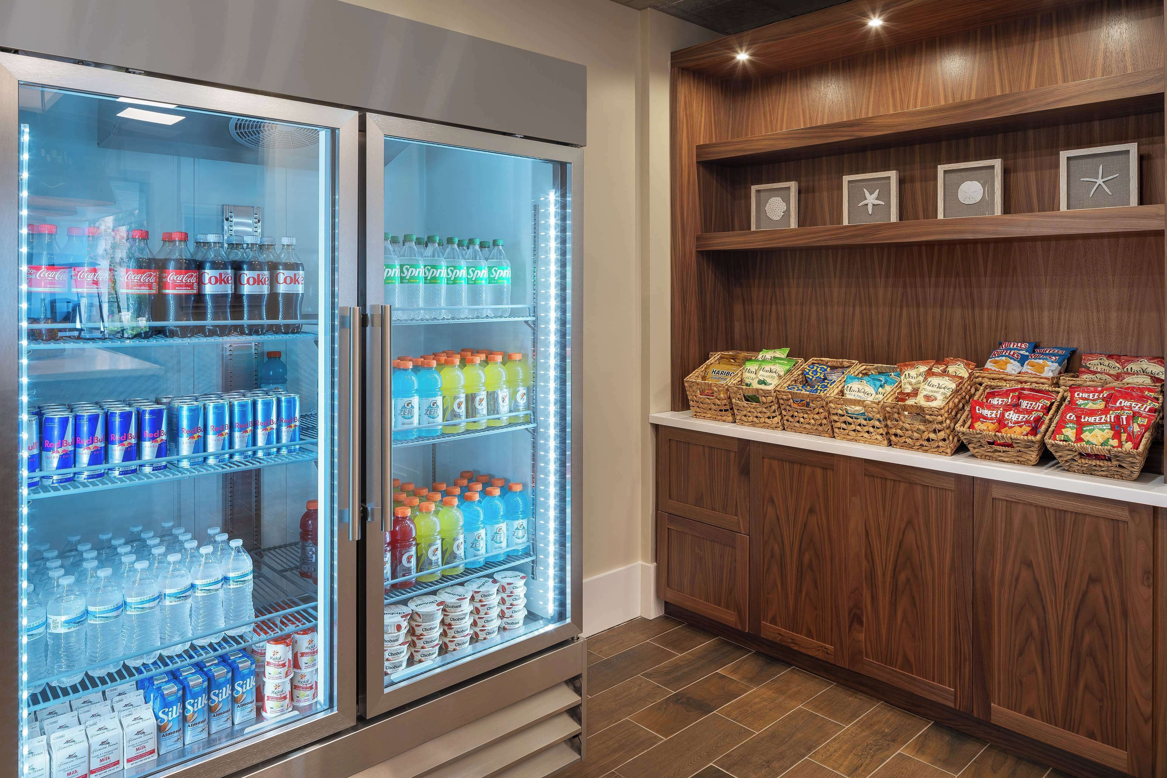 Snack bar