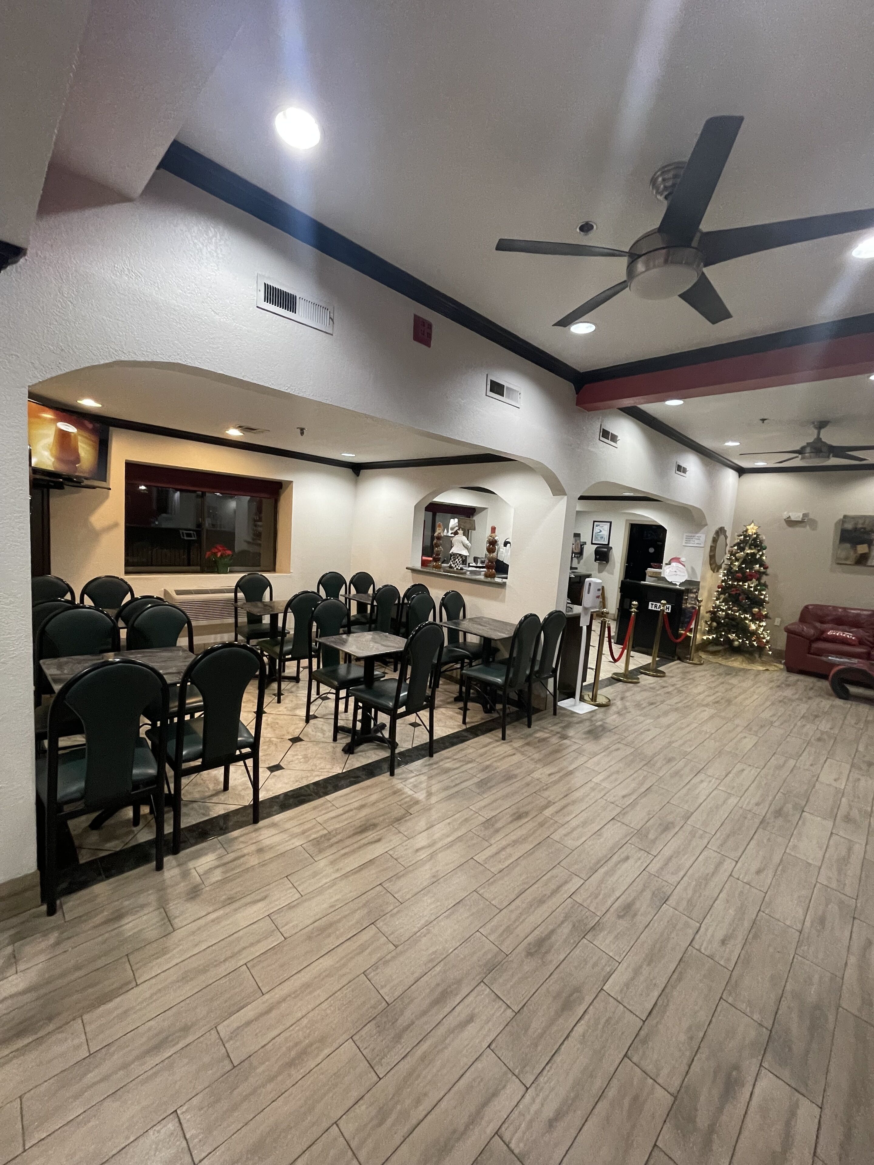 Frokostbuffé er inkludert hver dag