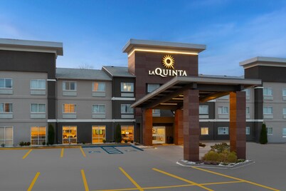 La Quinta Inn & Suites by Wyndham Fayetteville
