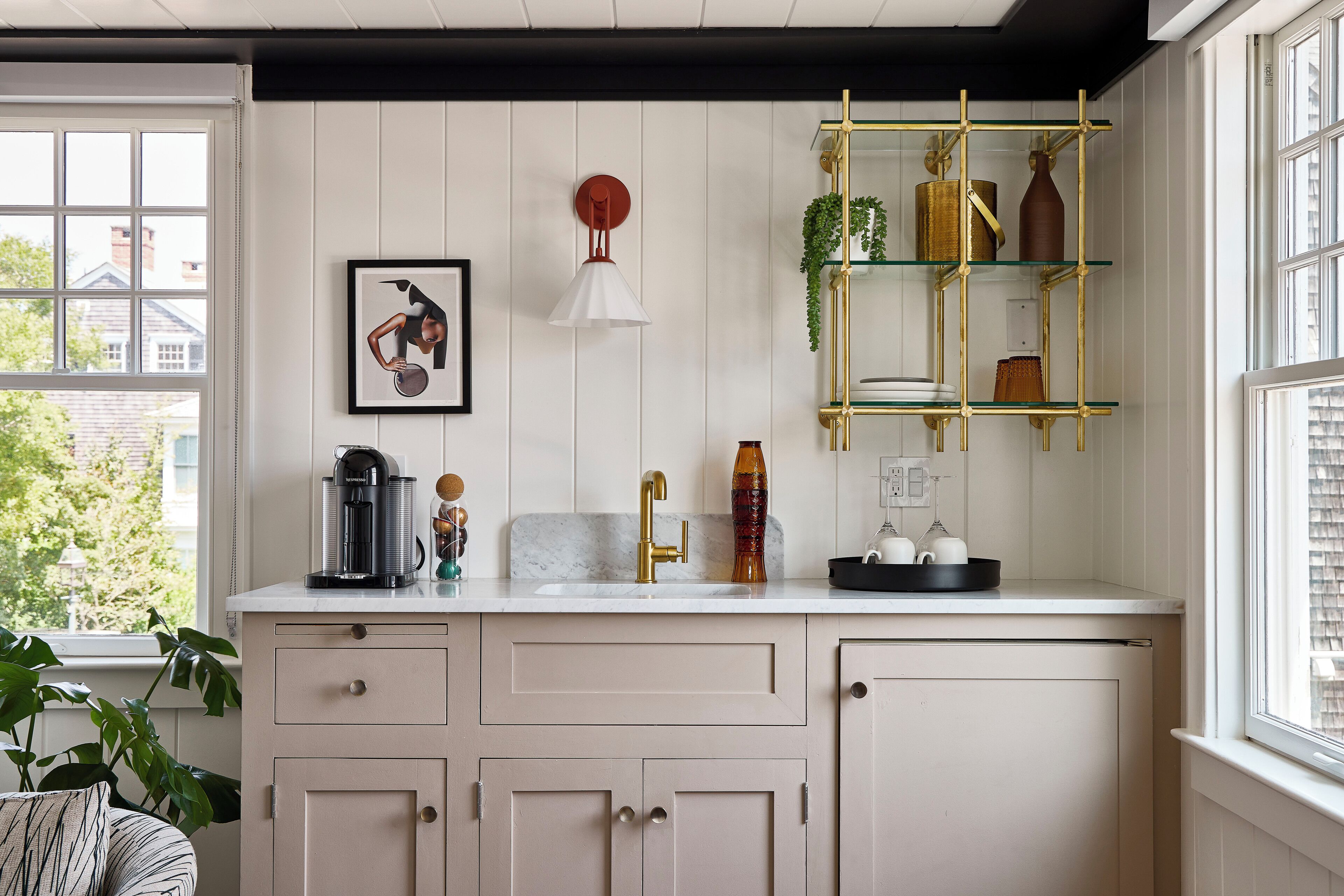 egyptian cotton sheets, premium bedding, pillow-top beds, desk