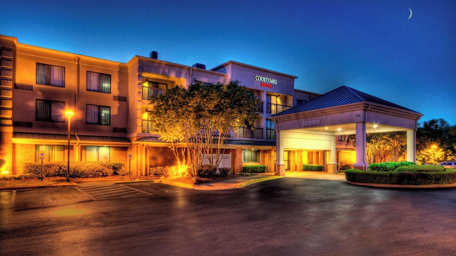 Courtyard by Marriott Memphis Germantown