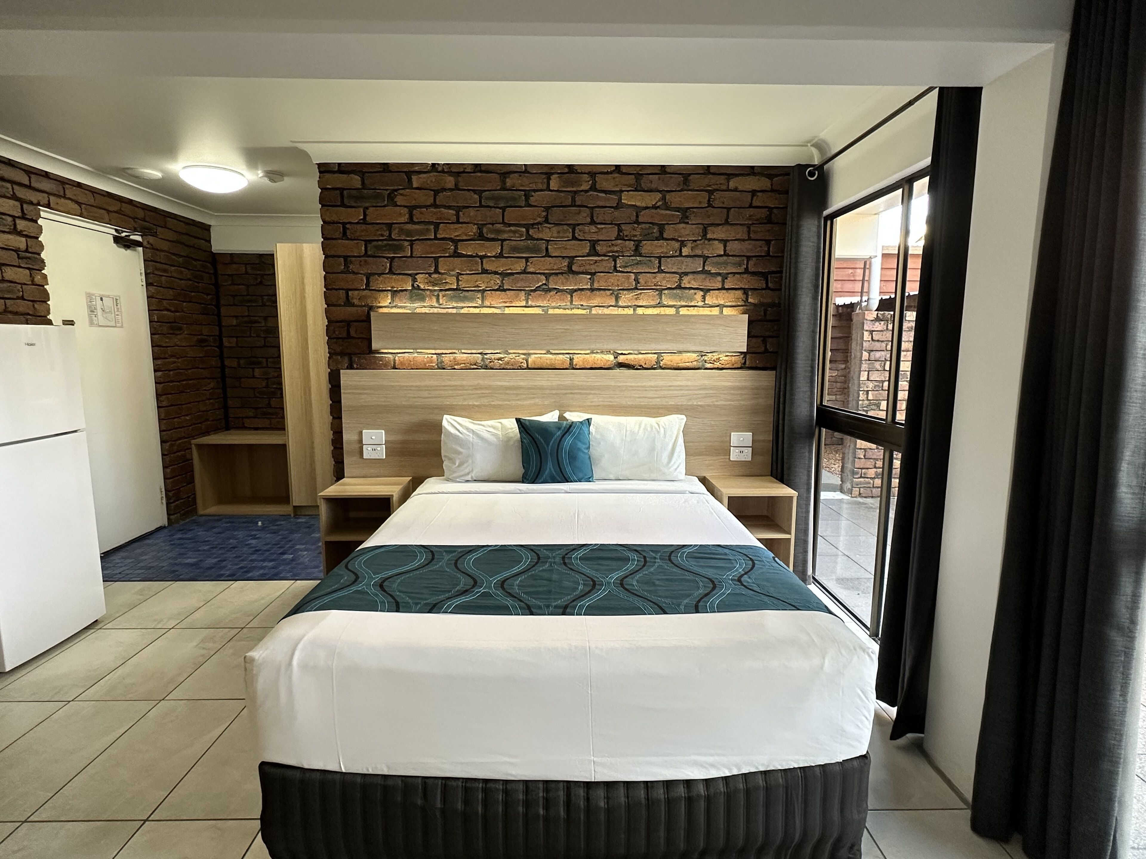 Photo - Logan City Motor Inn