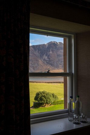 Superior-Zimmer (Loch View)