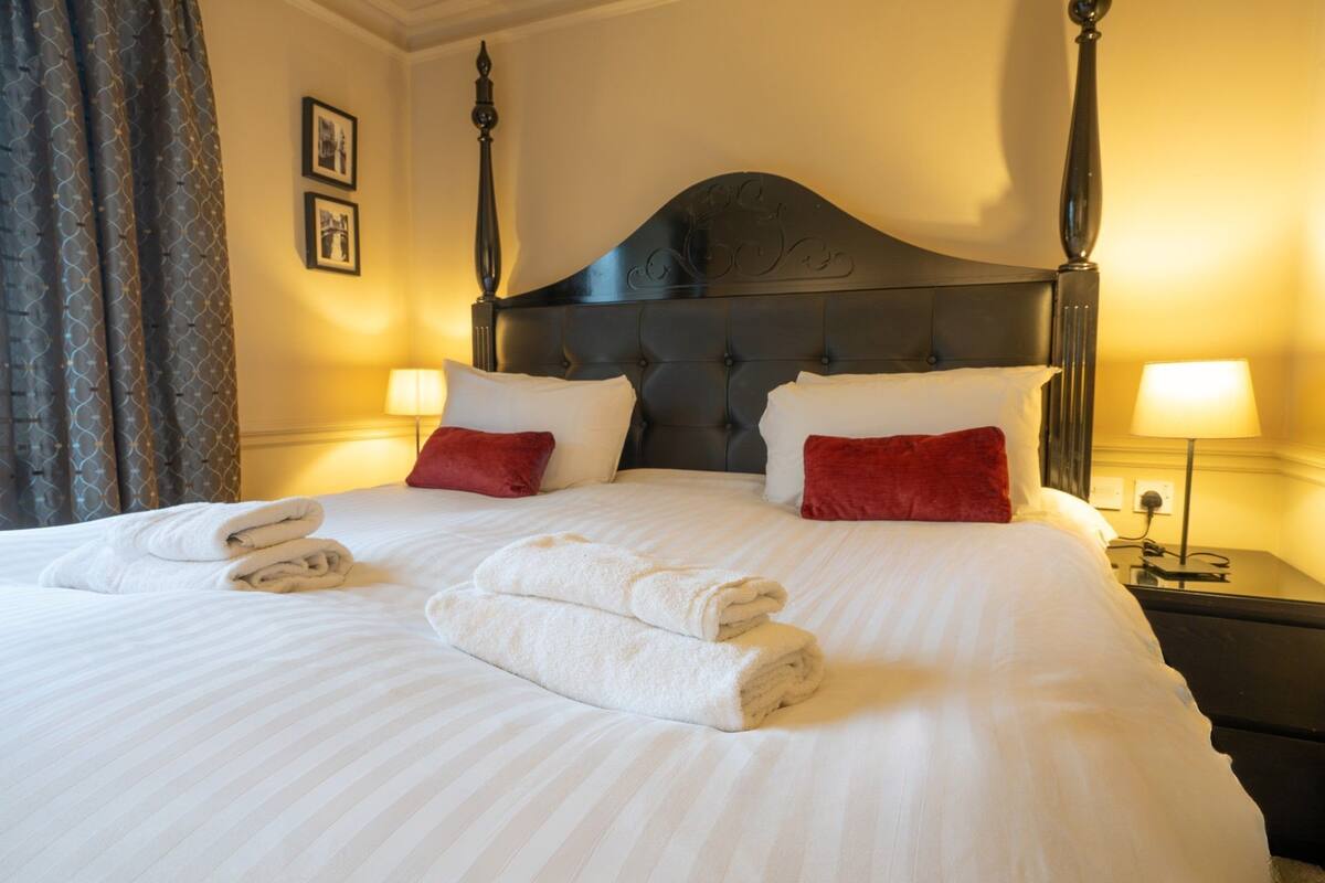 Superior Double Room | Desk, laptop workspace, iron/ironing board (on request), free WiFi