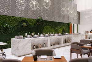 Daily cooked-to-order breakfast (MXN 340 per person)