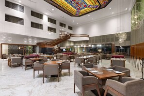 Daily cooked-to-order breakfast (MXN 340 per person) - Wyndham Monterrey Ambassador Centro (Monterrey)