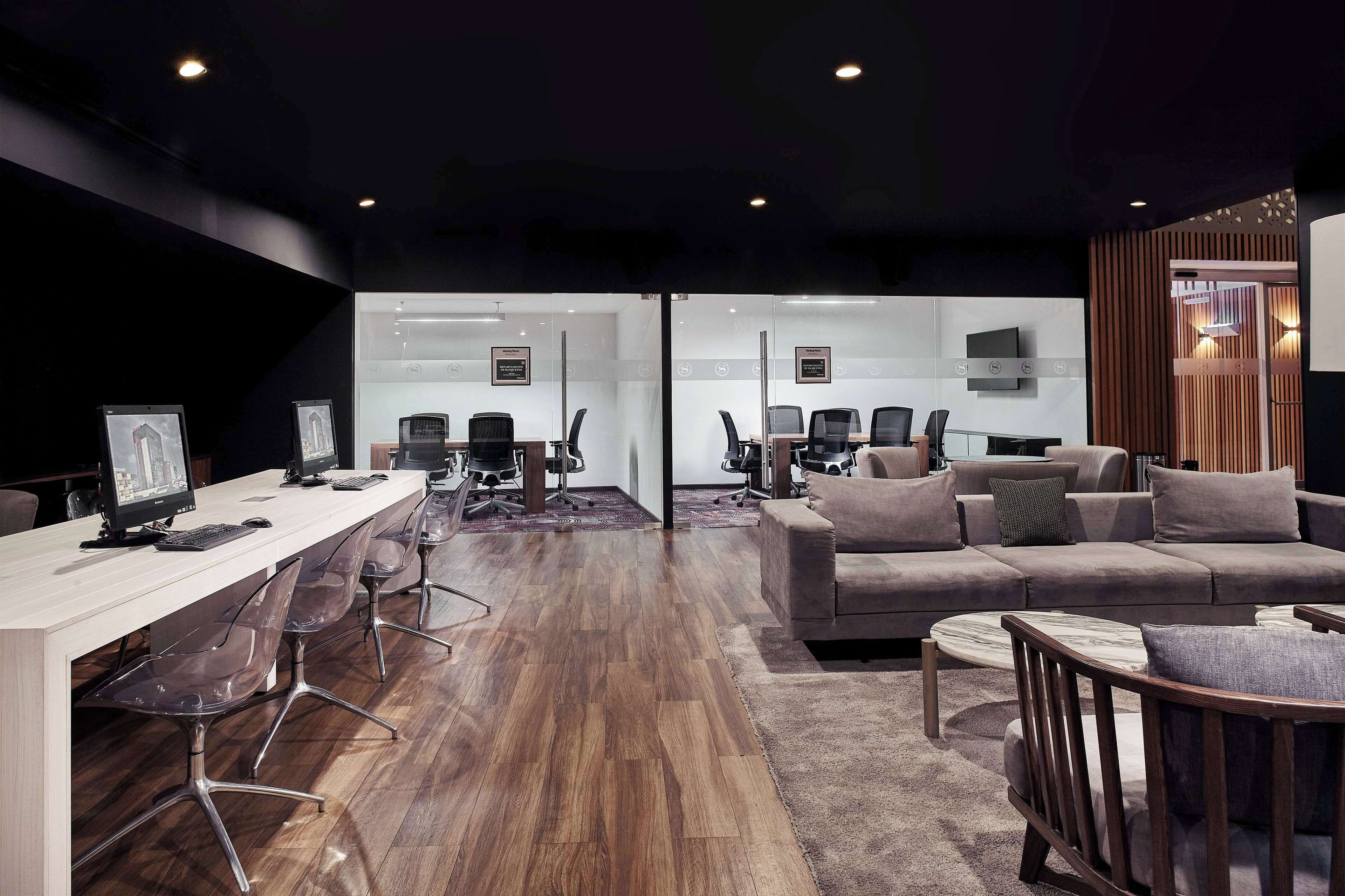 Photo - Wyndham Monterrey Ambassador Centro